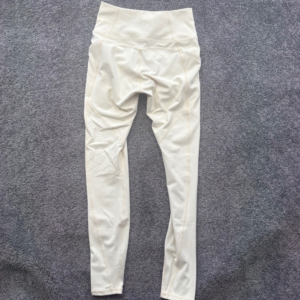 Fabletics PureLuxe High Waisted Pocket Leggings Yellow XS - Picture 5 of 6